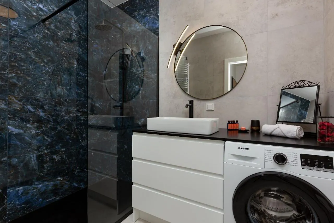 Soho 18 Apartment By Renters Prestige Warszawa